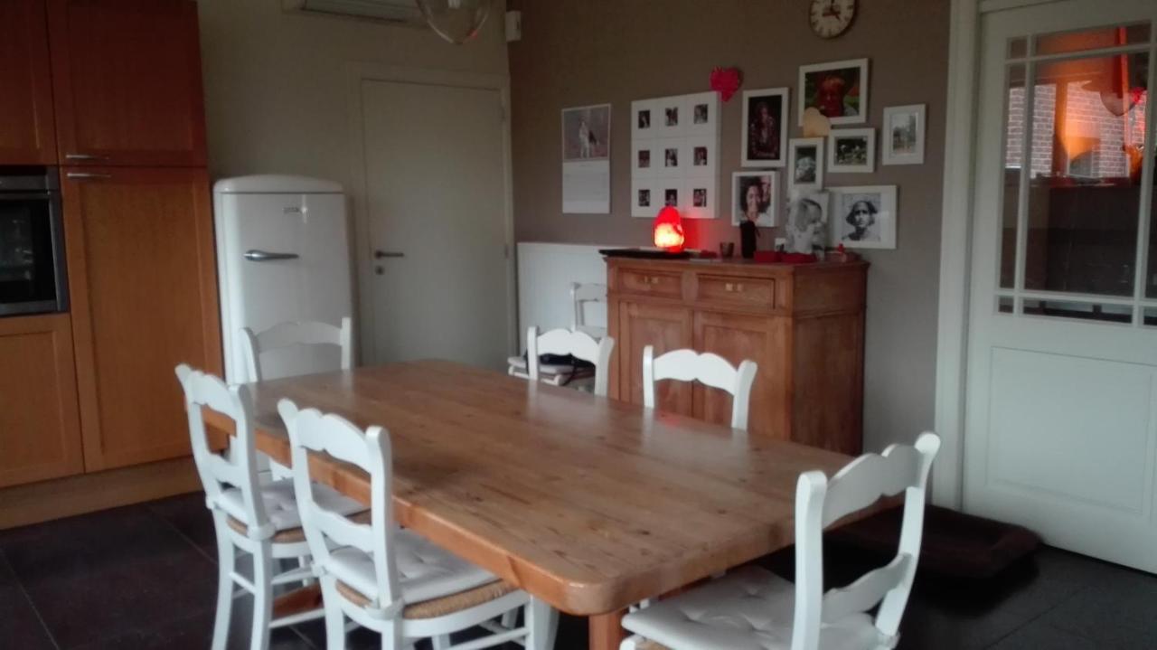 B&B De Laak Bilzen Exteriör bild